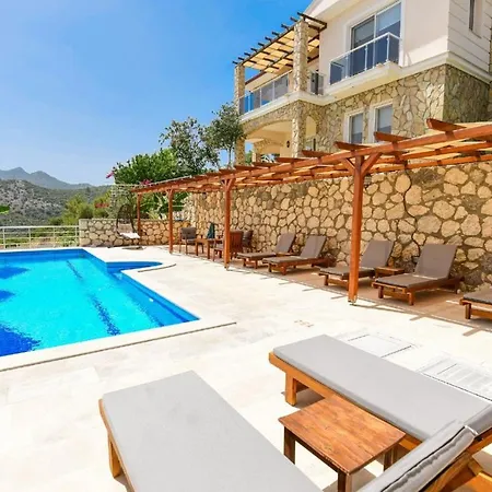 5 Star With First Class Amenities, 1004 Villa